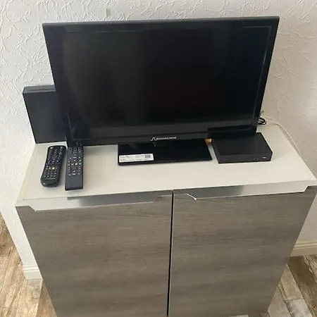 Apartamento Rue Croutelle Rez De Chaussee Proche Du Centre Reims