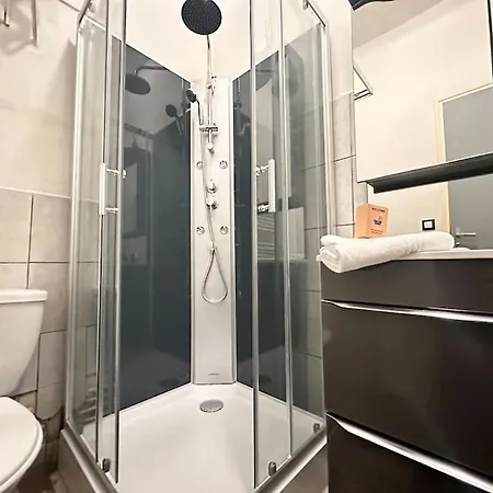 Rue Croutelle Rez De Chaussee Proche Du Centre Apartamento *